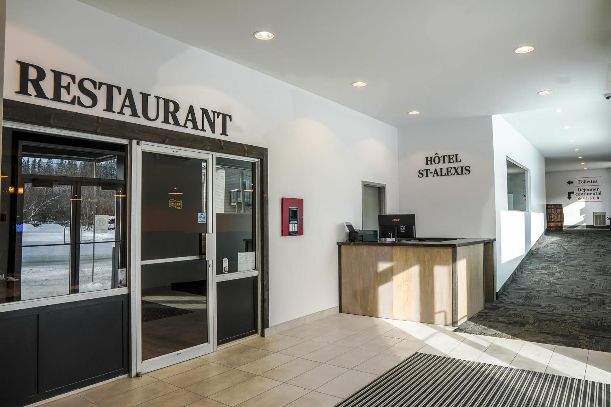 Hotel St-Alexis Saint-Raymond Экстерьер фото